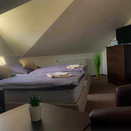 Jp-ku Appartamento Kadaň